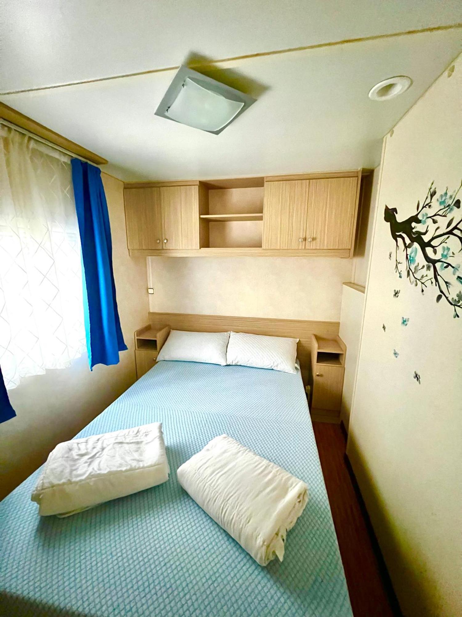 Buona Mobile Homes On Camping Mare E Pineta リド・ディ・スピーナ エクステリア 写真